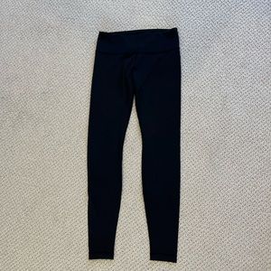Black  Lululemon leggings - size 4